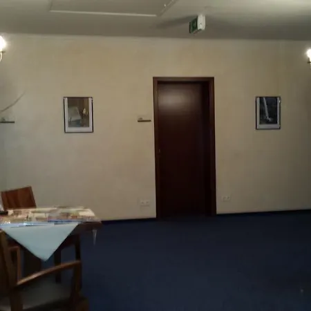Ξενοδοχείο Restaurant Am Pfauenhof Quakenbrück