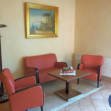 Restaurant Am Pfauenhof فندق Quakenbrück