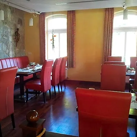 Restaurant Am Pfauenhof فندق