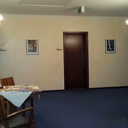 Restaurant Am Pfauenhof 3*