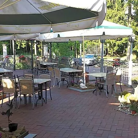 فندق Restaurant Am Pfauenhof